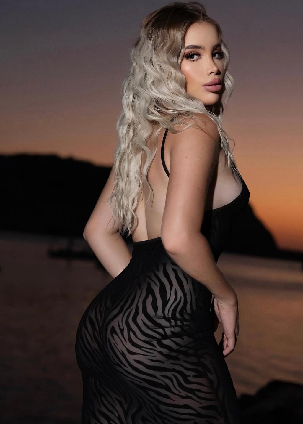 Escort - MIA - Ibiza Tops